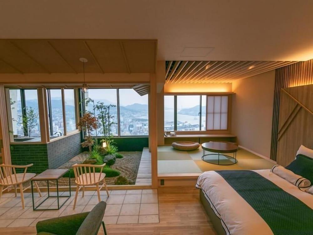 Hotel Nagasaki 3*